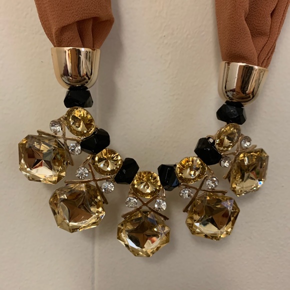 Ethnic Jewelry Style ResinBead Landing Hijab Scarf - Picture 2 of 5